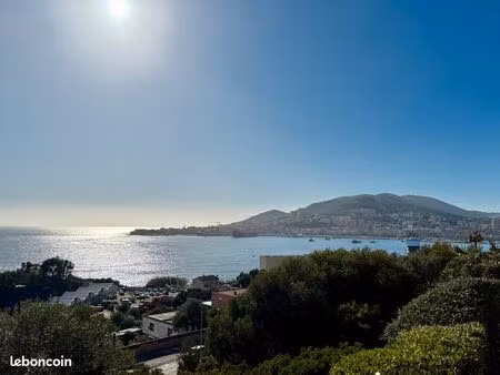 appartement f2 meublé à louer ajaccio-résidence-terrasse vue mer/parking/ascenseur