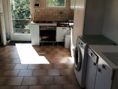 appartement 3 pièces 50 mé pour étudiant non fumeur