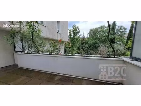 appartement 3 pièces 65 m²