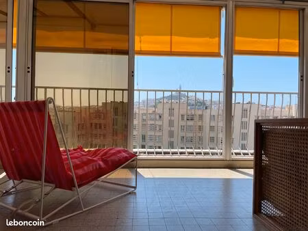 appartement vieux port avec vue