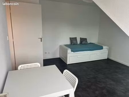 studio meublé à talensac. 24m2 au sol
