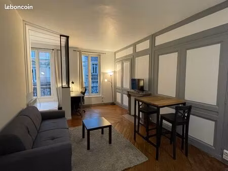 appartement 1 pièce 30 m²