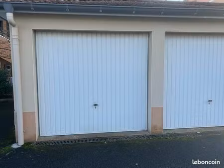garage riorges vers lycée schweitzer