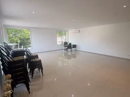 local commercial / bureaux 106 m² lumineux - quetigny