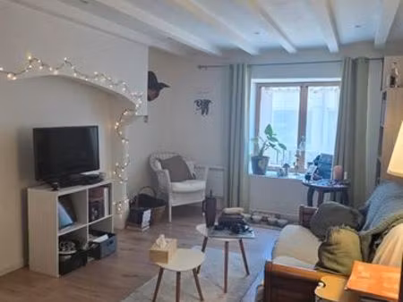 a louer maison de ville à pongibaud