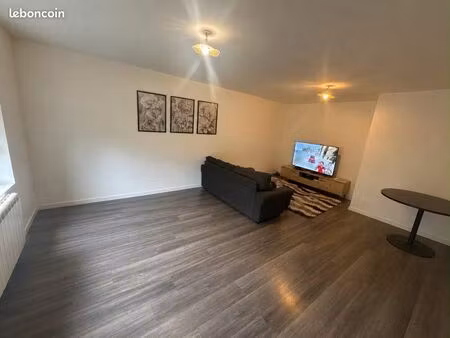 apparemment à louer f2