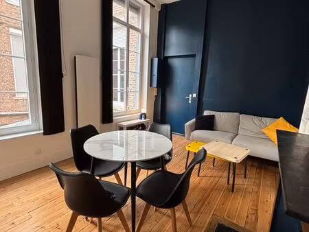 f2 duplex 40 m² – place goblet amiens centre – 680 cc