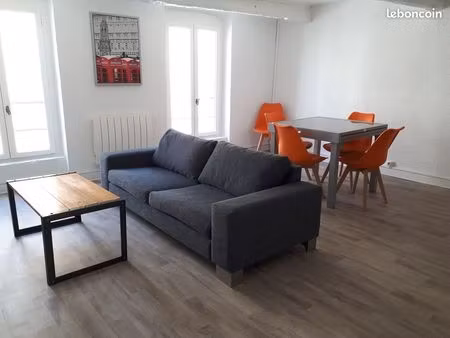 t2 centre ville de narbonne