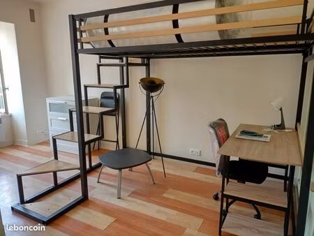 studio meuble