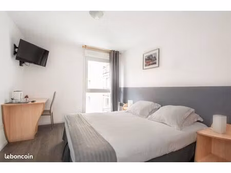 studio 1 pièce 18 m²