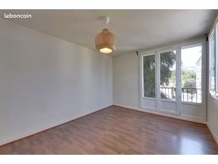 appartement 3 pièces 57 m²