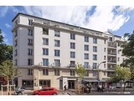 studio 1 pièce 18 m²