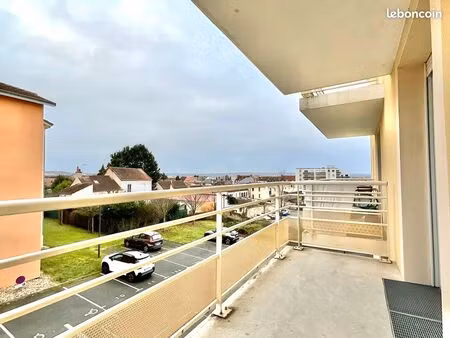 t2 46m² + balcon + parking