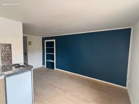 studio rénové de 20m2 centre-ville – parfait pour étudiant