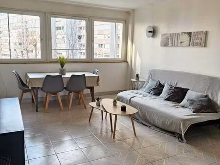 appartement 3 pièces 55 m²