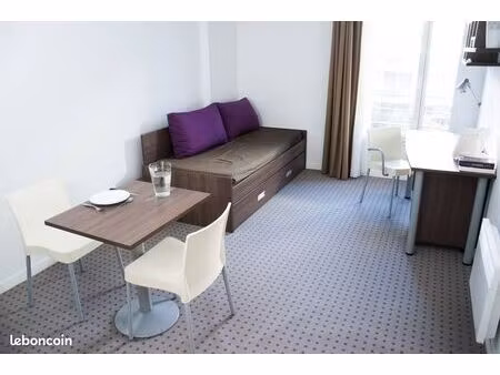 studio 1 pièce 17 m²