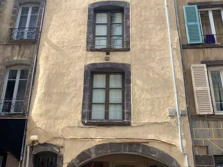studio centre ville rue du port