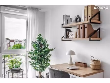 studio 1 pièce 17 m²