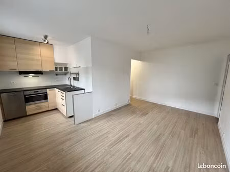 appartement 3 pièces 50 m²