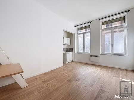 studio 1 pièce 21 m²