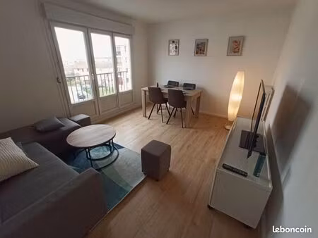 chambre 5 pièces 73 m²
