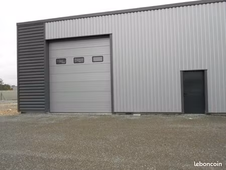 à louer entrepôt 150 m²