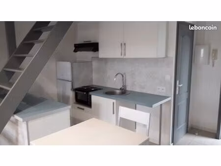 appartement f2 pour étudiant uniquement près du ctre ville