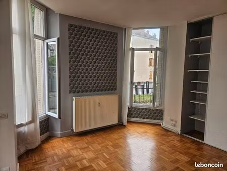 studio non meublé