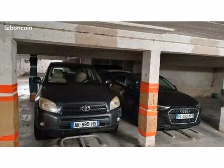 a vendre parking carnot