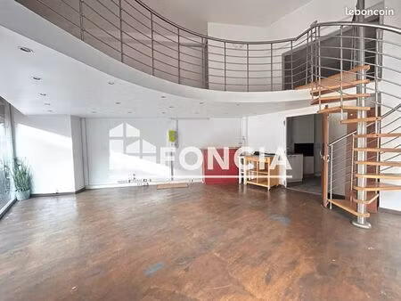 local commercial 27 m²