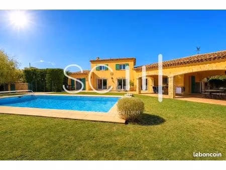 vallauris - villa 5/6 pièces avec grande piscine