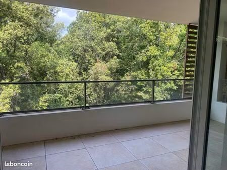 t2 - 43 m2 - biot - quartier luciole