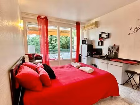 studio calme avec balcon et parking - aucun vis-à-vis