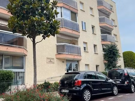 appartement deux pièces capitou