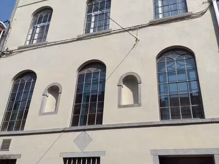 loft exceptionnel à louer au centre d'overijse