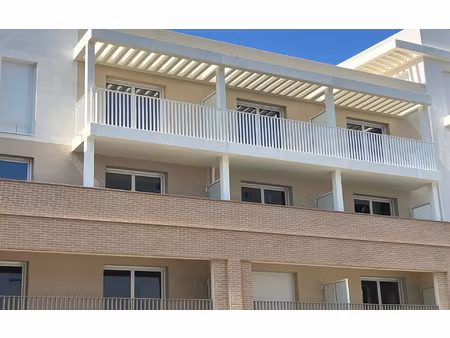 location appartement  45 m² t-2 à monteux  670 €