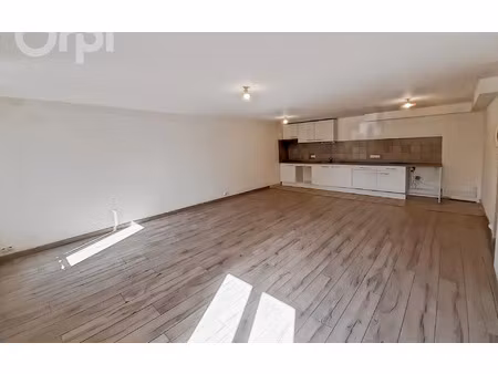 location appartement  54.81 m² t-2 à nanteuil-le-haudouin  685 €