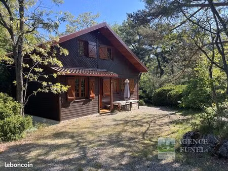 chalet 5 pièces 100 m²