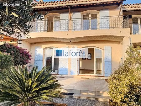 villa 3 pièces 80 m²