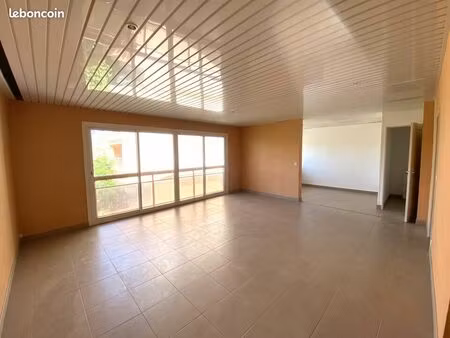 bureaux 50 m² le cannet
