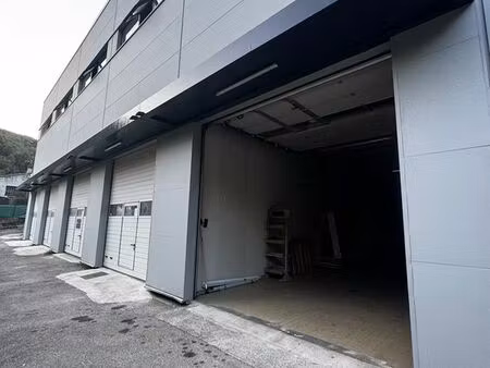 local de stockage – 90 m² – peillon
