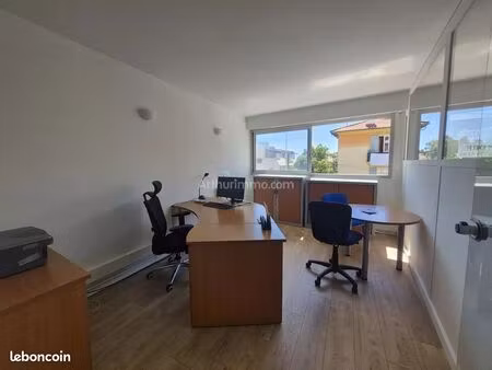 bureaux 79 m² nice