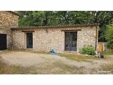 location studio meublé valbonne