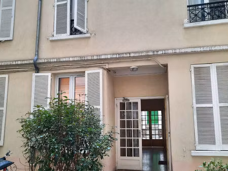 15ème - 2p meublé de 35 13m2