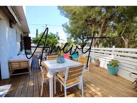 appartement vue mer  terrasse 90m2 et cave