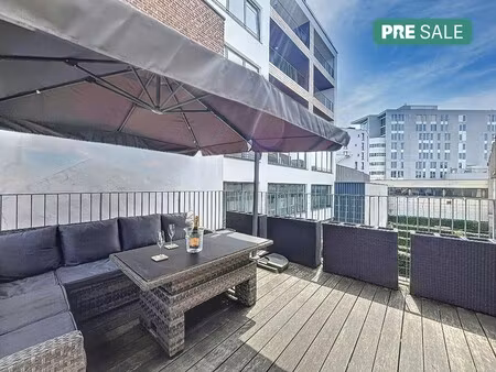 appartement met terras te brussel centrum rouppe en zavel