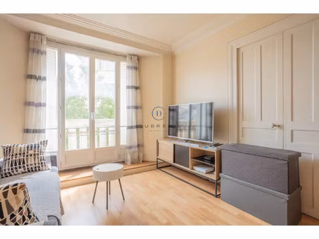 courbevoie coeur becon 2 pieces 43 m2 cave