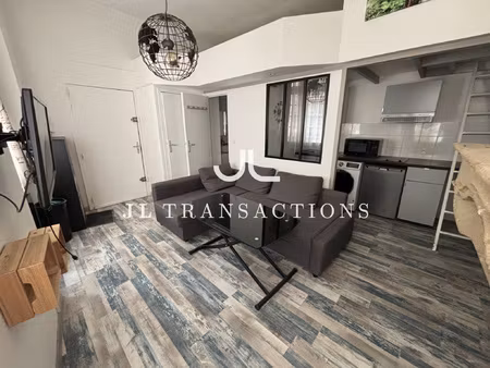 location meublée : studio avec mezzanine de 20 20 m2