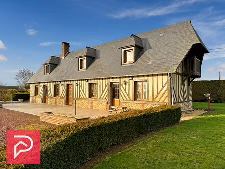 propriété normande avec terrain de 1.4 hectare