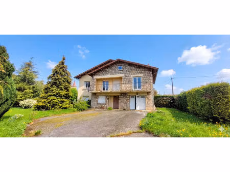 maison costaros de 7 pièce(s) 165 m2 un beau terrain plat et arboré de 1300 m².